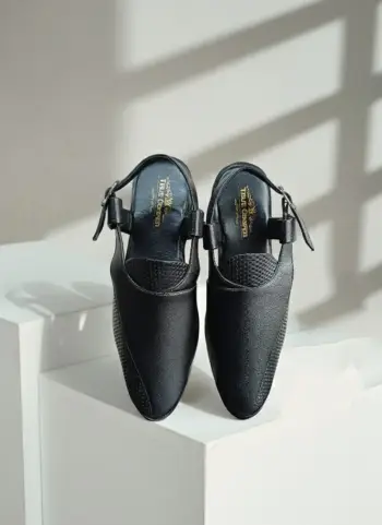 Black Mojri For Men